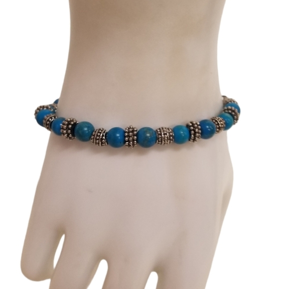 NAPIER VINTAGE HOWLITE STONE & SILVERTONED BEADED TENNIS BRACELET - Picture 1 of 5